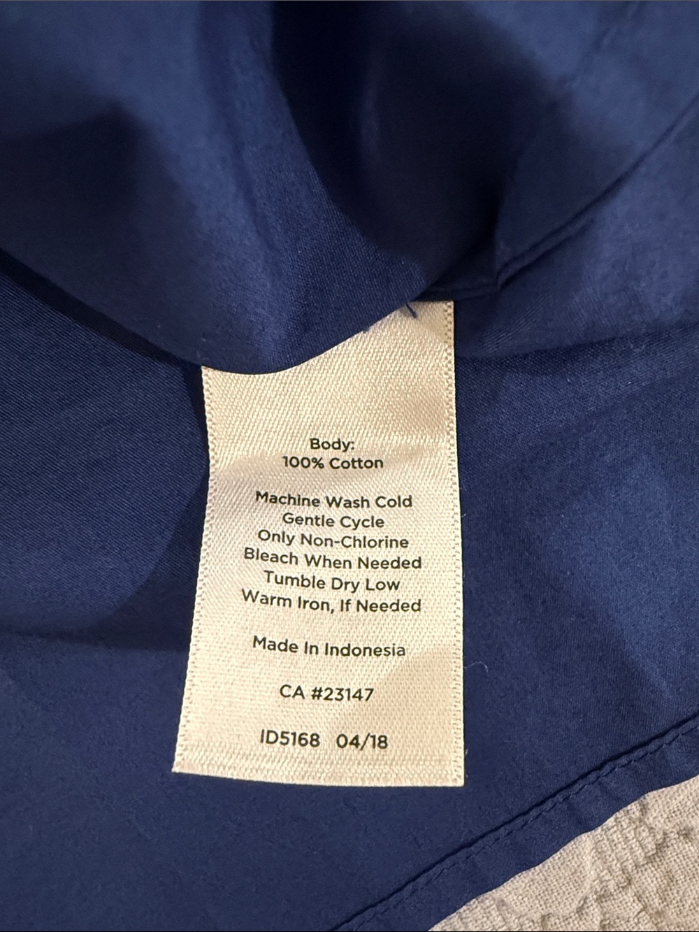 Talbots Sleeveless v neck top in Royal Blue NWT - Picture 5 of 5